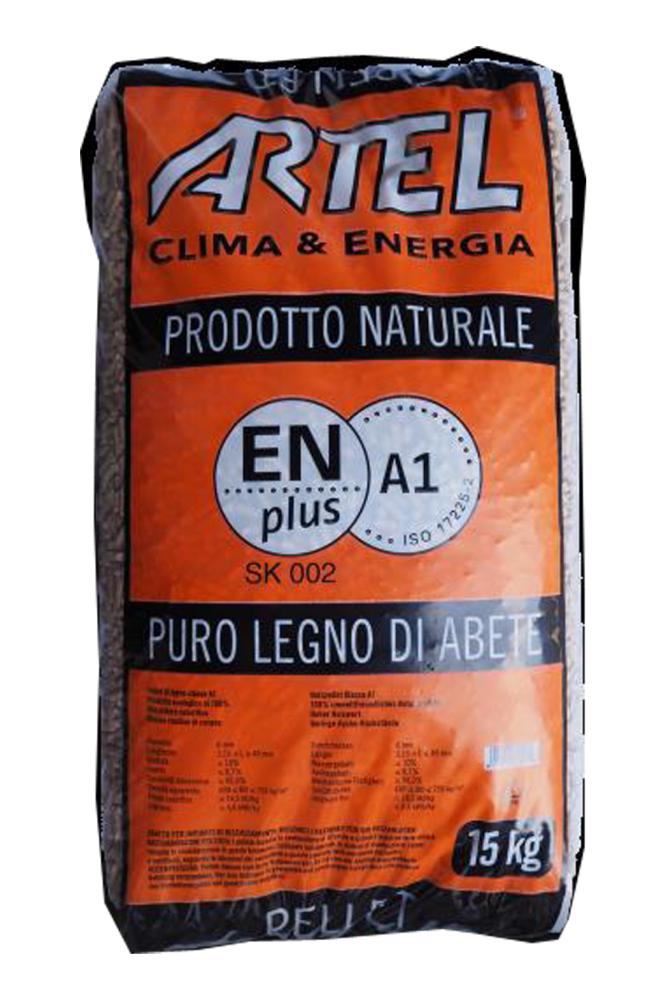 Zak met Artel houtpellets, speciaal ontworpen voor optimale verbranding in pelletkachels.